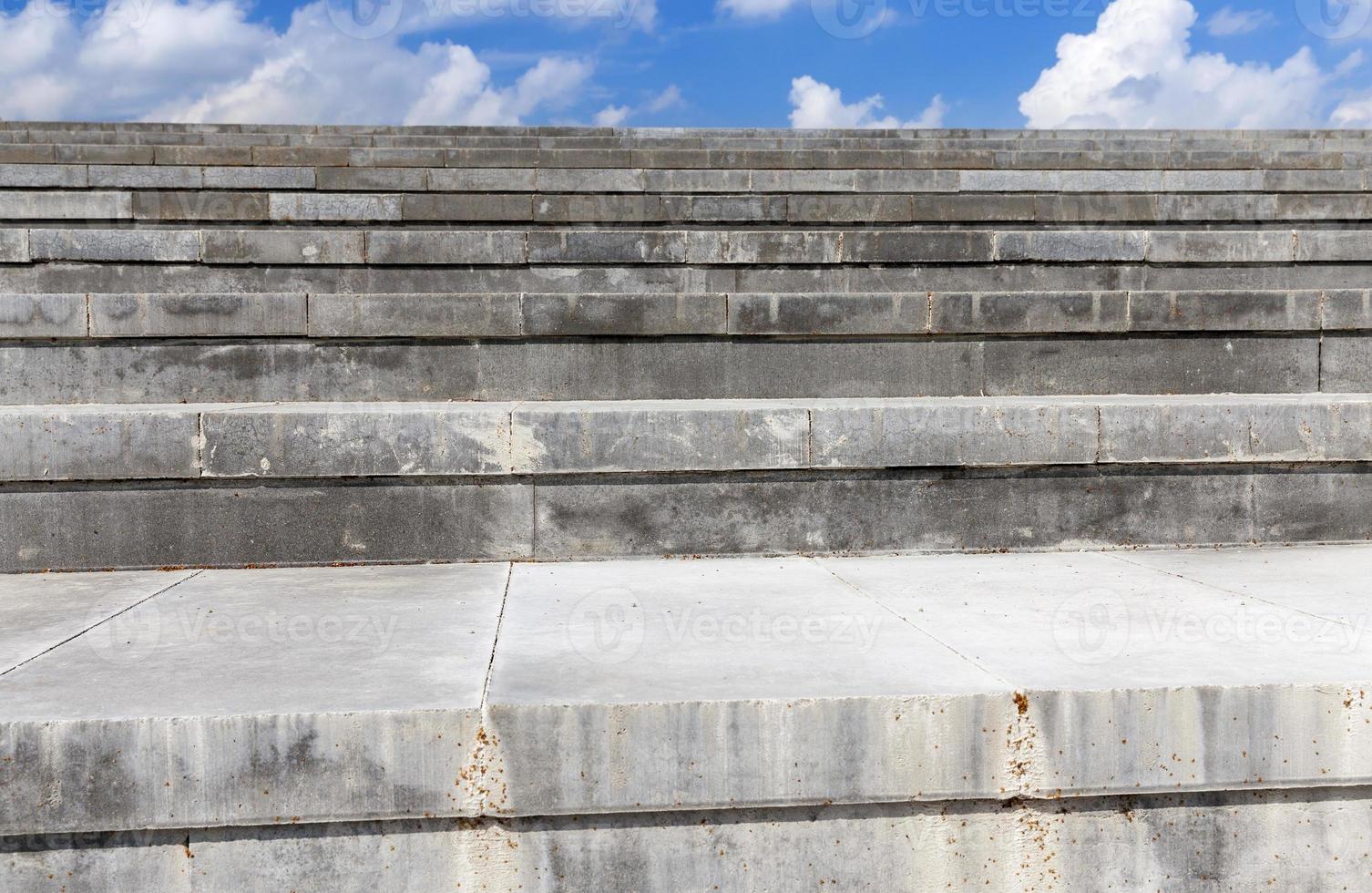 Treppe zur Straße foto