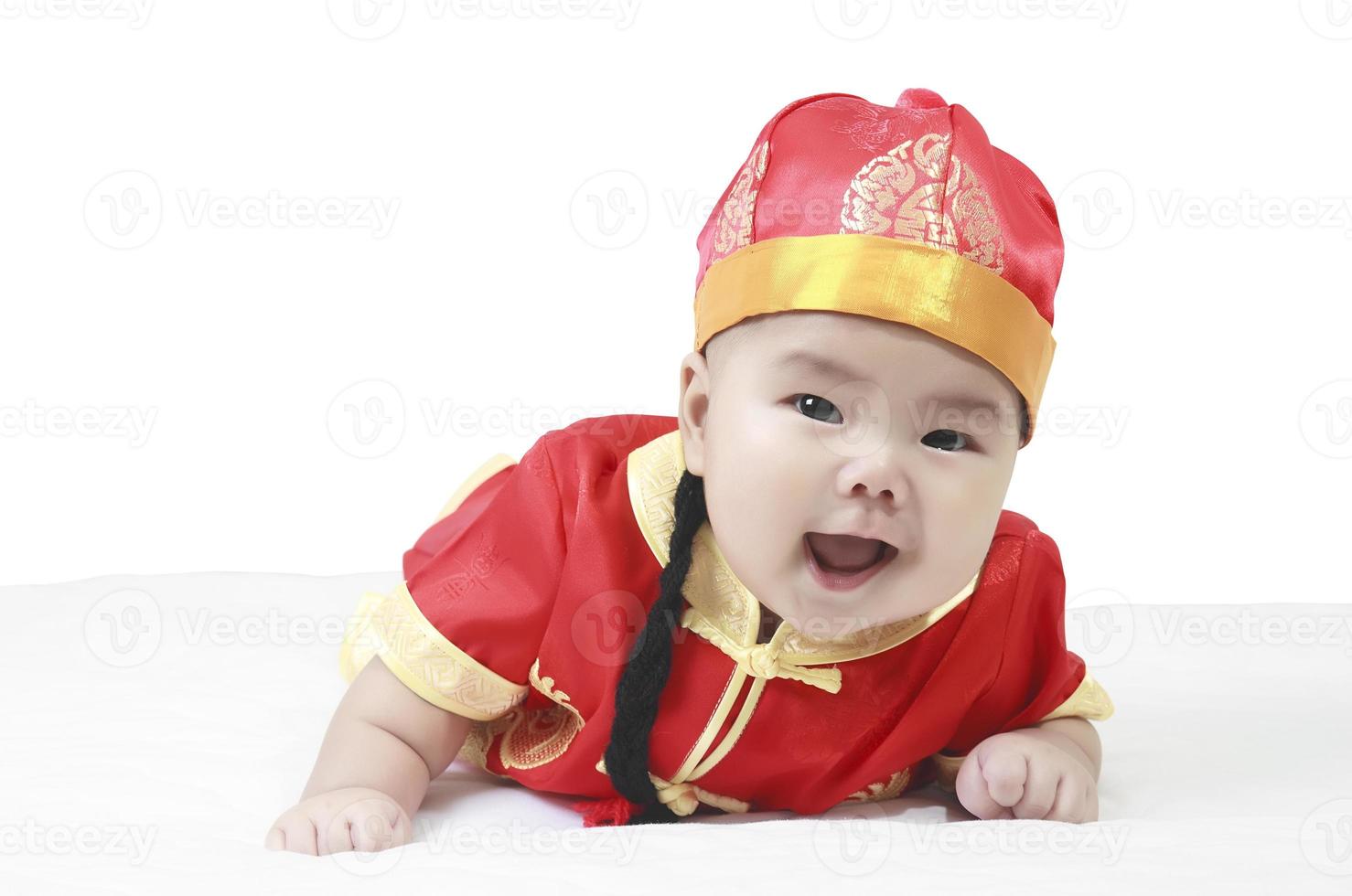 fröhliche Babys, die chinesischen Neujahrsanzug tragen foto