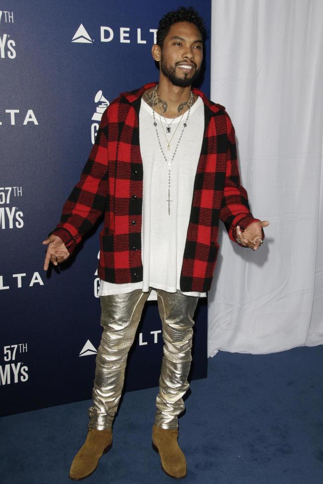 Los Angeles, 5. Februar - Miguel von den Delta Air Lines stößt am 5. Februar 2015 in einem Soho House in West Hollywood auf die Grammys 2015 an, ca foto