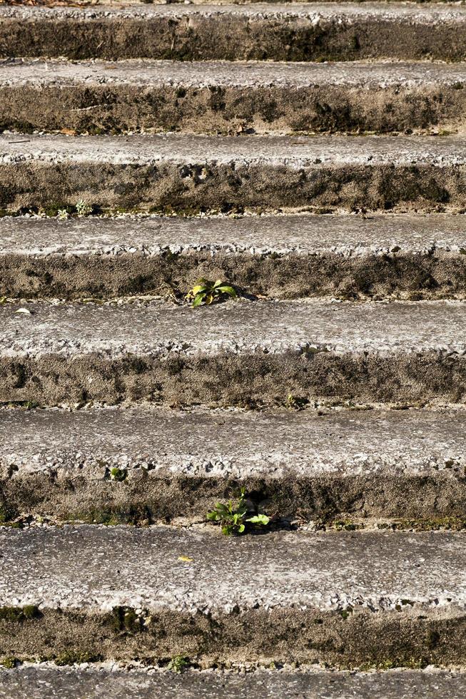 zerstörte Steintreppe foto