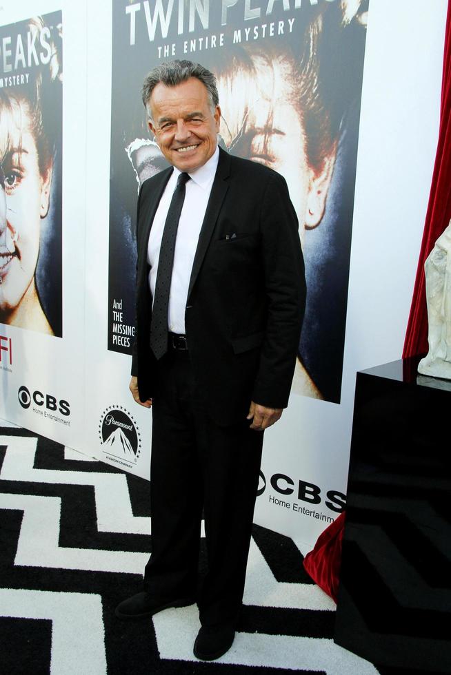 los angeles, 16. juli - ray wise bei den twin peaks, die gesamte mysteriöse blu-ray dvd release party und vorführung im vista theatre am 16. juli 2014 in los angeles, ca foto