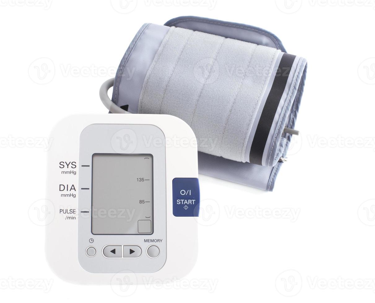 digitales Blutdruckmessgerät für Bluthochdruck - Tonometer. Bild einer Bildagentur foto