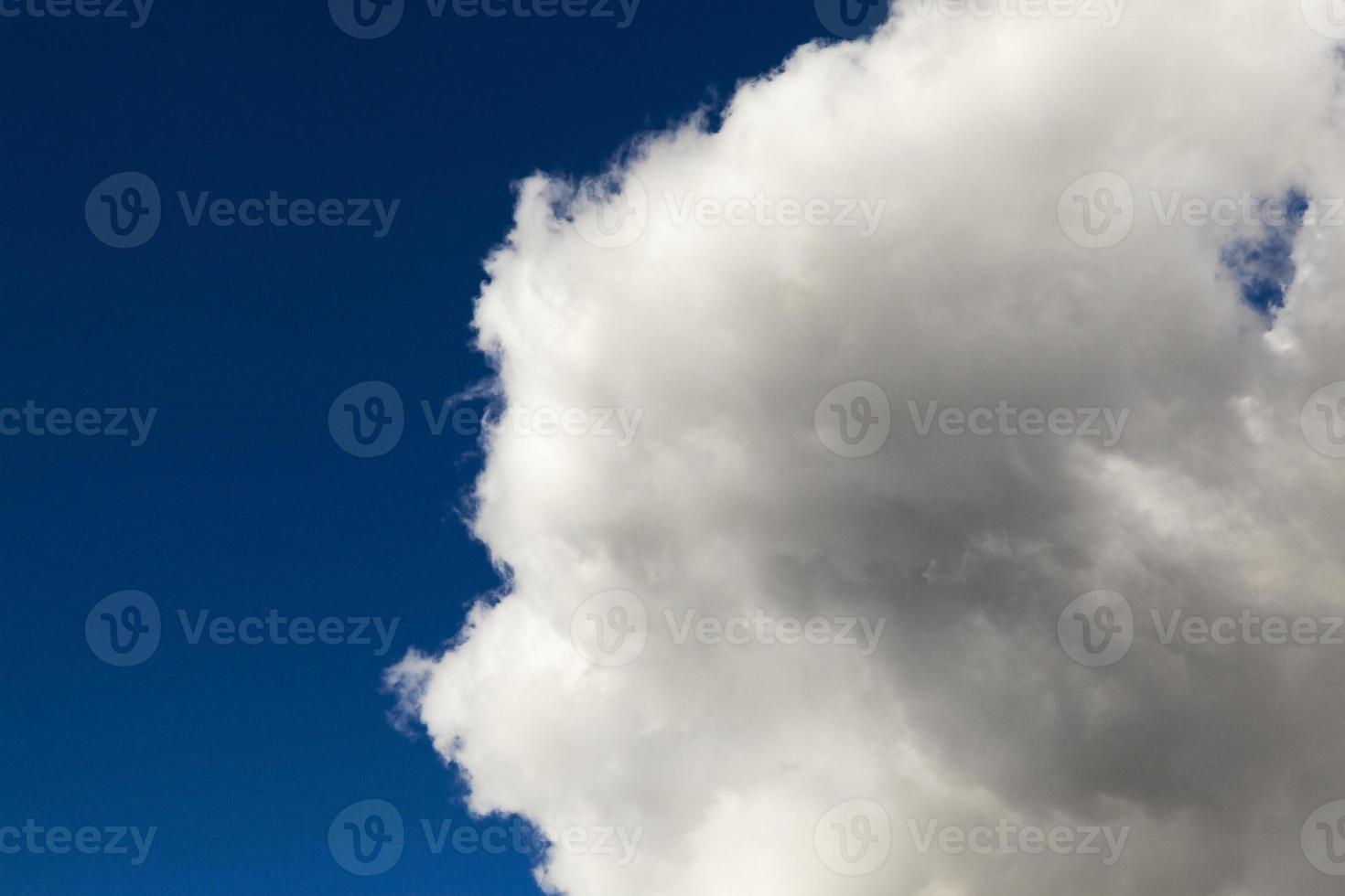 Wolken im Himmel foto