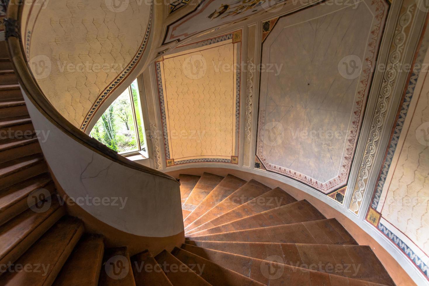 2022 04 24 Wendeltreppe Vignola 1 foto