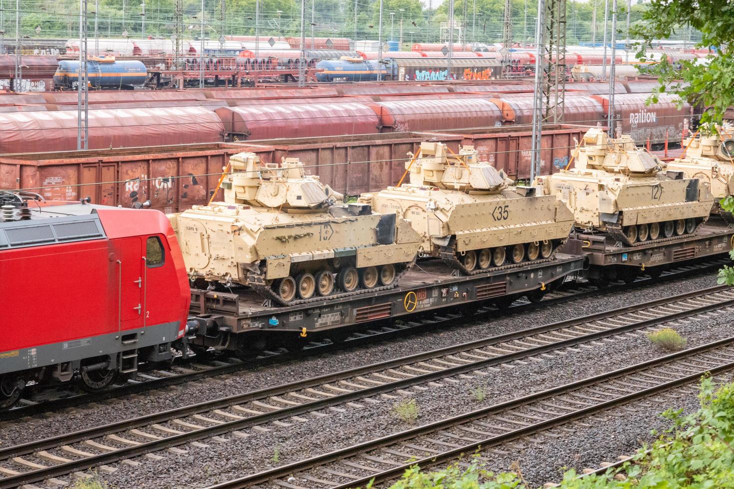 oberhausen, deutschland - 2022-07-29 güterzugwagen der deutschen bundesbahn foto