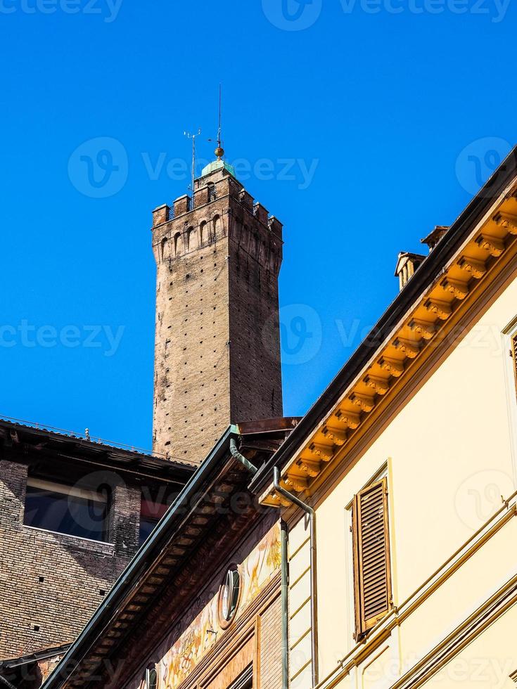 hdr-ansicht des alten stadtzentrums in bologna foto