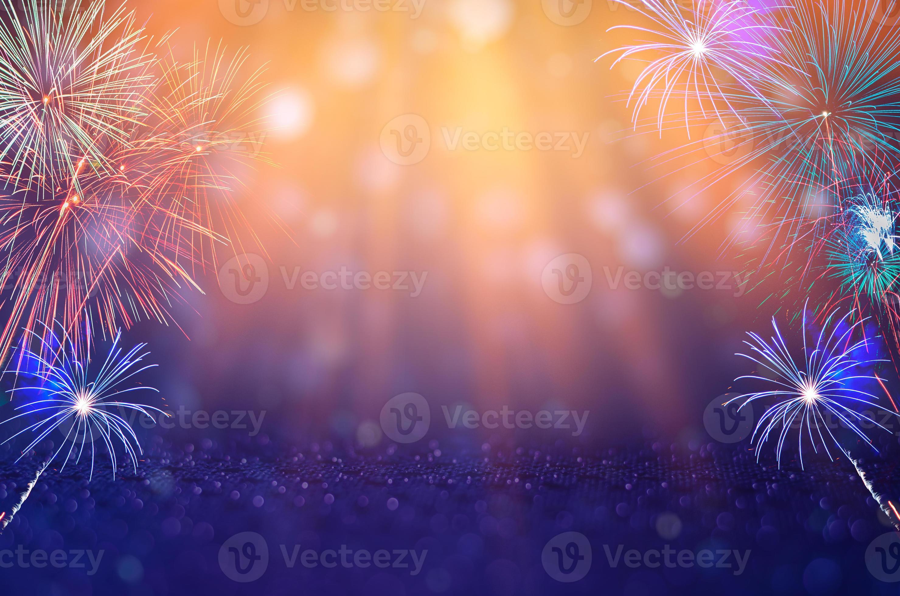abstrakter Hintergrund mit Feuerwerk. Hintergrund der Neujahrsfeier viele bunte foto