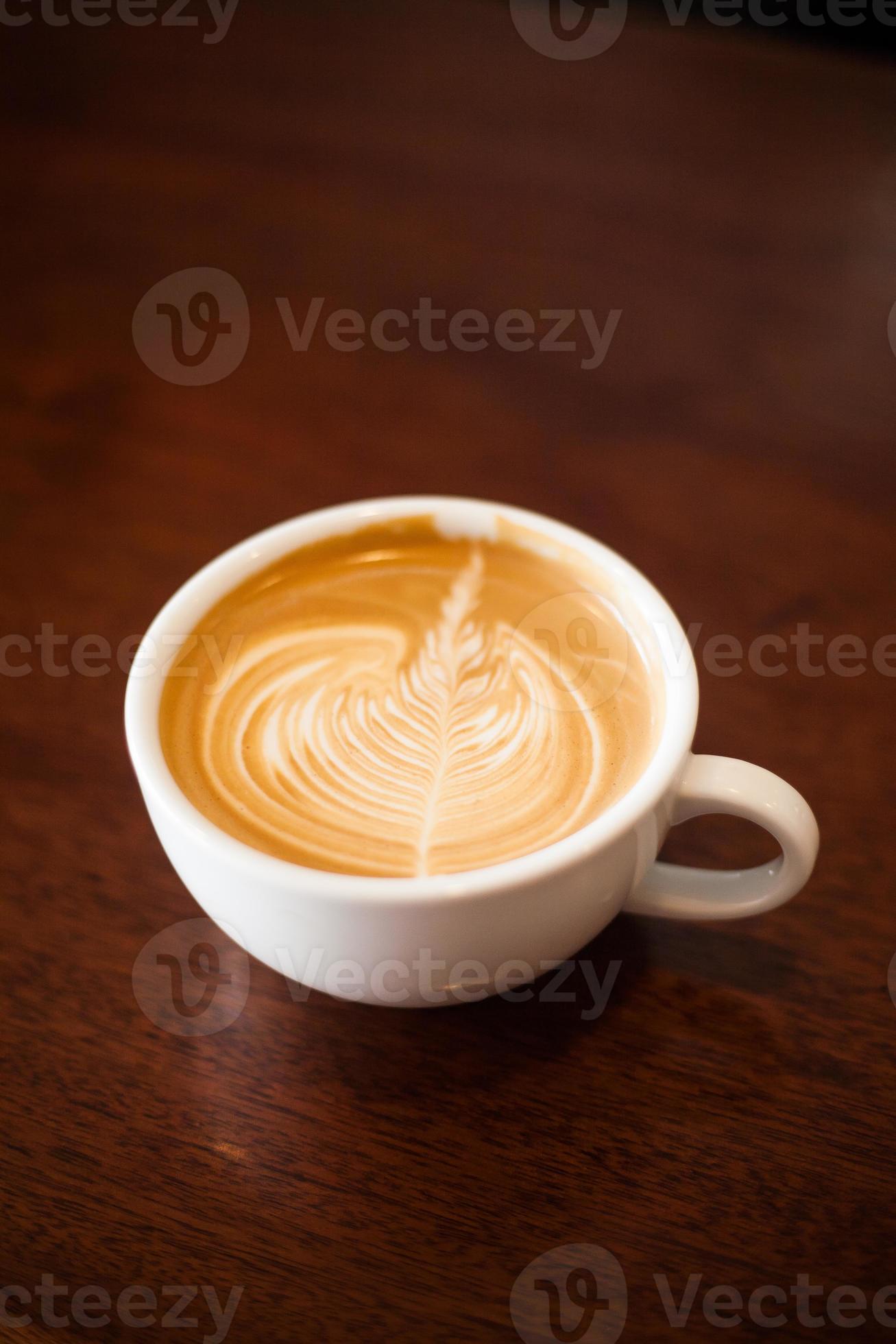 Cappuccino mit Latte Art foto