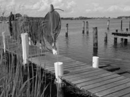 die kleine stadt arnis an der schlei foto