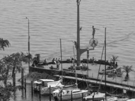 die stadt meersburg am bodensee foto