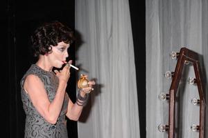 Los Angeles, 11. August - Judith Chapman als Vivien Leigh bei der Vivien Generalprobe im Rogue Machine Theatre am 11. August 2011 in Los Angeles, ca foto