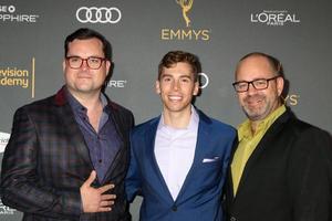 los angeles, sep 16 - kristian bruun, jordan gavaris, graeme manson beim nominierten empfang der tv academy im pazifischen designzentrum am 16. september 2016 in west hollywood, ca foto