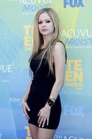 Los Angeles, 7. August - Avril Lavigne kommt am 7. August 2011 bei den Teen Choice Awards 2011 im Gibson Amphitheater in Los Angeles, ca. an foto