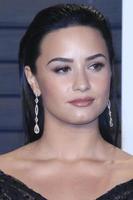 Los Angeles, 3. März - Demi Lovato bei der Premiere der zweiten Staffel von Bosch im Silver Screen Theatre im Pacific Design Center am 3. März 2016 in West Hollywood, ca foto