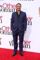 Los Angeles, 21. April - Taylor Kinney bei der "The Other Woman"-Premiere im Village Theatre am 21. April 2014 in Westwood, ca foto