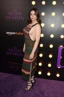 los angeles, juni 14 - sophie simmons bei der the neon demon premiere im cinerama dome am 14. juni 2016 in los angeles, ca foto