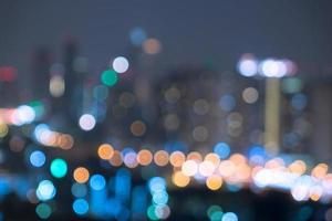 abstraktes Bokeh-Stadtlicht für den Hintergrund foto