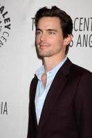 los angeles, 7. märz - matthew bomer kommt am 7. märz 2011 beim white collar paleyfest 2011 im saban theater in beverly hills, ca foto