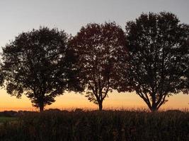 Sonnenuntergang im deutschen Münsterland foto