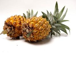 Bild von Ananas Ananas Comosus, eine Frucht, die normalerweise in tropischen Gebieten wächst. Diese Frucht hat viele Vitamine, die gut für unseren Körper sind foto