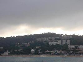 s'agaro strand an der katalanischen costa brava, spanien foto