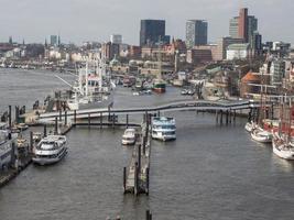 die stadt hamburg in deutschland foto