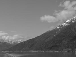 malerisches norwegen im frühling foto