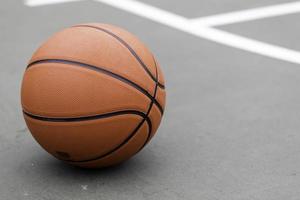 Basketballplatz im Freien foto