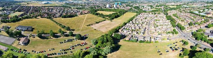 High-Winkel-Aufnahmen und Panorama-Landschaftsansicht aus der Luft von England, Großbritannien foto