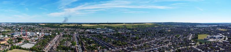 High-Winkel-Aufnahmen und Panorama-Landschaftsansicht aus der Luft von England, Großbritannien foto