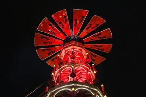 Weihnachtsdekoration auf dem Weihnachtsmarkt Alexanderplatz, Berlin, Deutschland foto