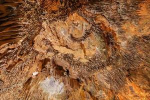 Formationen in der Damlatas-Höhle, Alanya, Antalya, Türkei foto