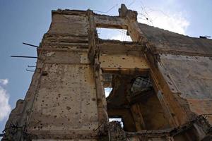 Haus mit Einschusslöchern in Beirut, Libanon foto