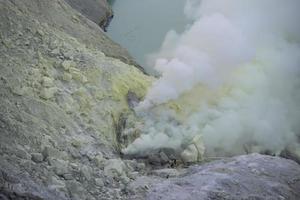 Kawah Ijen Vulkan in Ost-Java, Indonesien foto