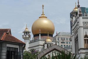 singapur 1. juni 2022. straßenansicht von masjid sultan in singapur foto