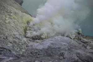 Kawah Ijen Vulkan in Ost-Java, Indonesien foto