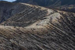 Detail vom Vulkan und Krater Kawah Ijen, Indonesien foto