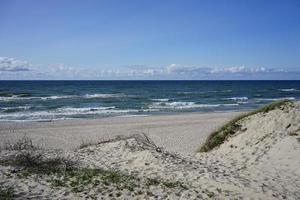 verlassene Seelandschaft auf der Ostsee und Sanddünen foto