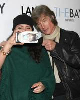 los angeles, 30. nov. - devon devasquez, ronn moss bei der vorführung von lany entertainment s the bay at the doma am 30. november 2015 in beverly hills, ca foto