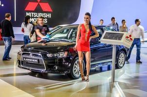 moskau, russland - aug 2012 mitsubishi lancer x präsentierte sich als weltpremiere auf dem 16. mias moskauer internationalen autosalon am 30. august 2012 in moskau, russland foto