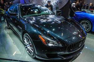 frankfurt - september 2015 maserati quattroporte auf der iaa in präsentiert foto