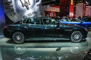 frankfurt - september 2015 maserati quattroporte auf der iaa in präsentiert foto