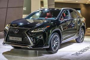 frankfurt - september 2015 lexus rx450h auf der iaa international vorgestellt foto