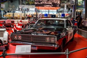 Sinsheim, Deutschland - Mai 2022 Polizeiauto Ford Galaxy 500 3. Generation foto