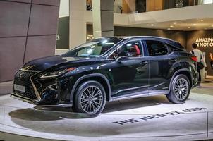 frankfurt - september 2015 lexus rx450h auf der iaa international vorgestellt foto