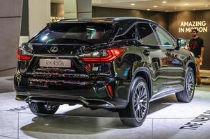 frankfurt - september 2015 lexus rx450h auf der iaa international vorgestellt foto