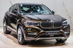 frankfurt - september 2015 bmw x6 xdrive40d auf der iaa interna vorgestellt foto