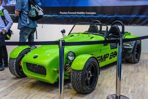 frankfurt, deutschland - september 2019 greem caterham 7 small sport roadster, iaa international motor show auto exhibtion foto