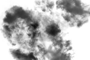 Wolke isoliert auf weißem Hintergrund, strukturierter Rauch, abstraktes Schwarz foto