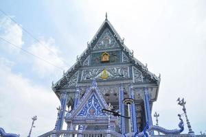 Blaue Keramikkirche, Tempel Pak Nam Khaem Nu, Chathaburi, Thailand foto